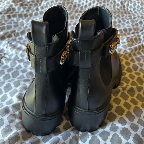 MADDEN GIRL CHUNKY HEELED COMBAT BOOTS HONEYY WITH JEWELED VELCRO CLOSURE - Picture 4 of 9